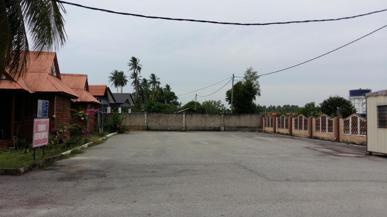 Marang Village Resort Extérieur photo